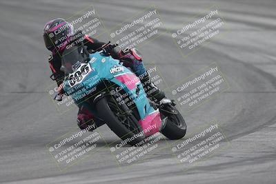 media/Sep-21-2025-Race Pace (Sun) [[98bf33ef95]]/Non Verified/1-Turns 9 and 10 (8am)/